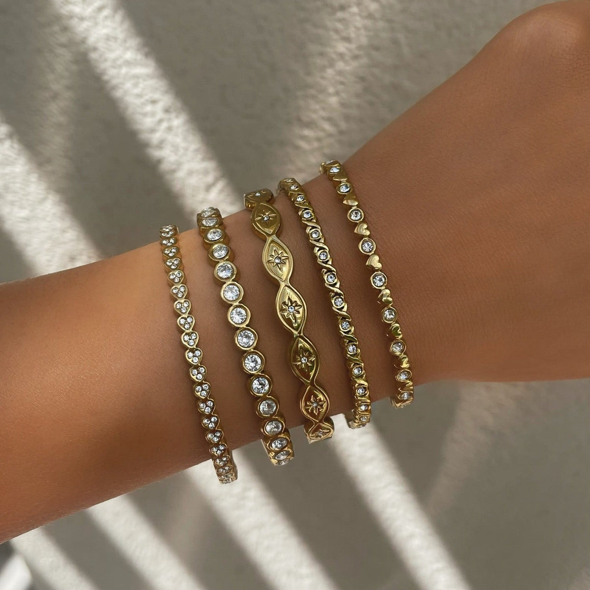 Bohomoon Stainless Steel Cora Heart Bracelet