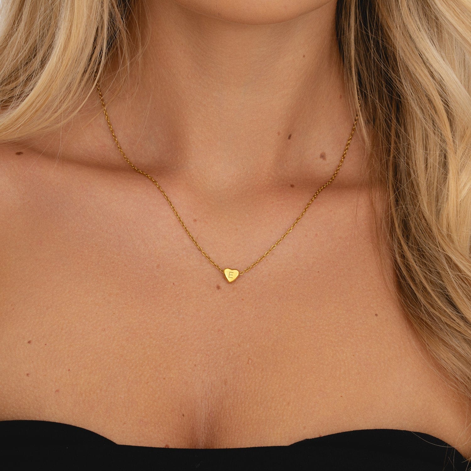 Bohomoon Stainless Steel Dainty Heart Initial Necklace