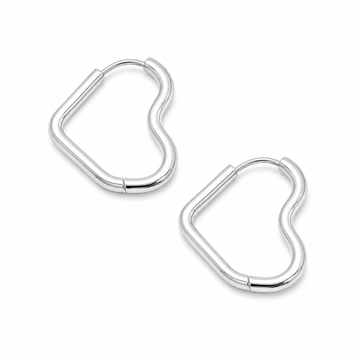 Bohomoon Stainless Steel Dakota Heart Hoop Earrings