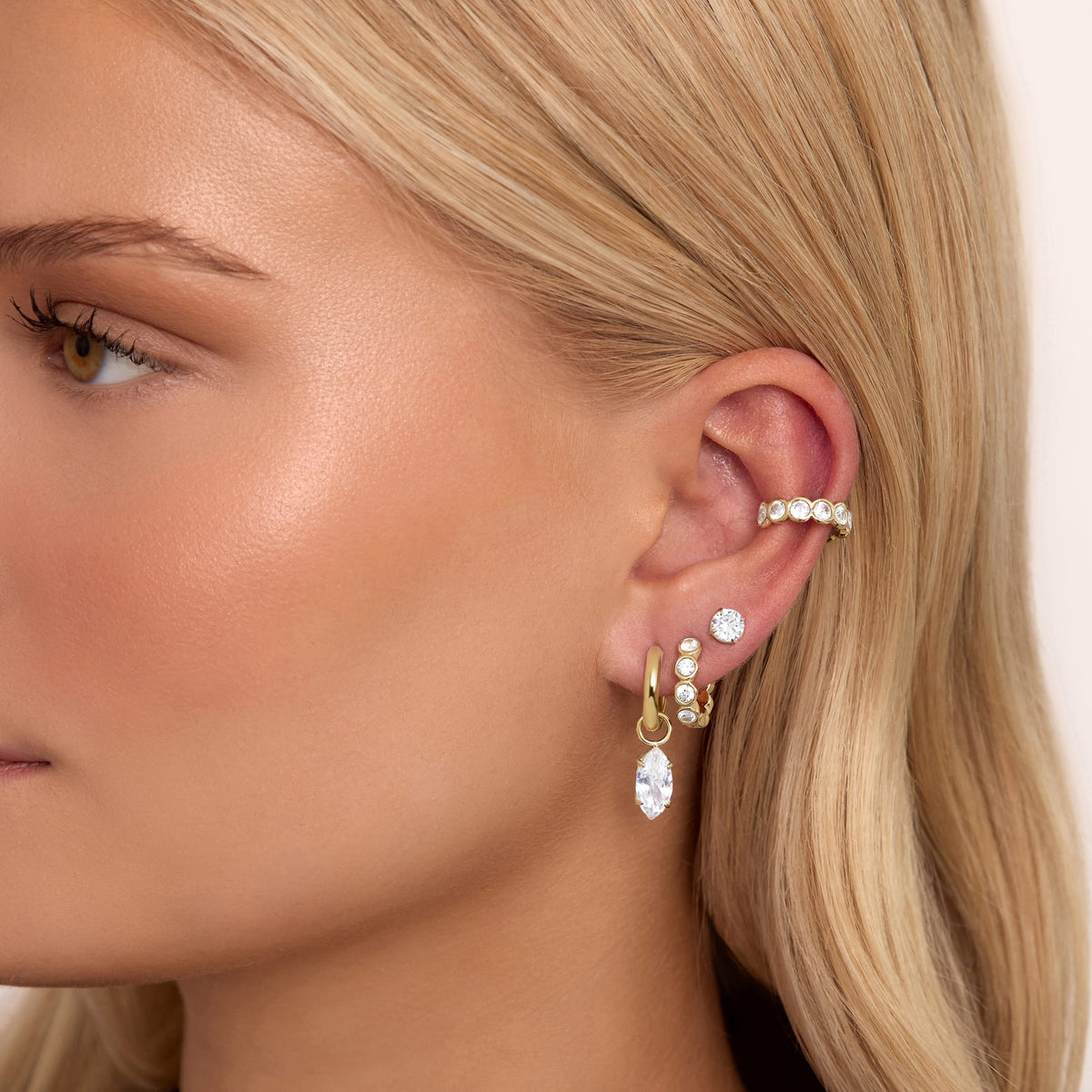 Bohomoon Stainless Steel Delicate Hoop Earrings