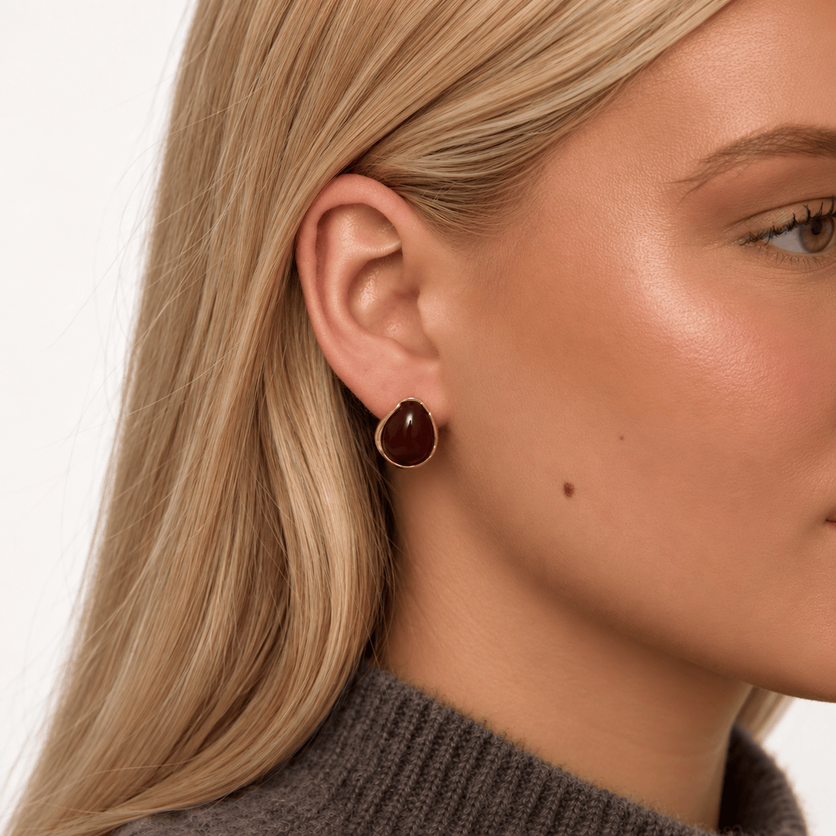Bohomoon Stainless Steel Abyss Stud Earrings