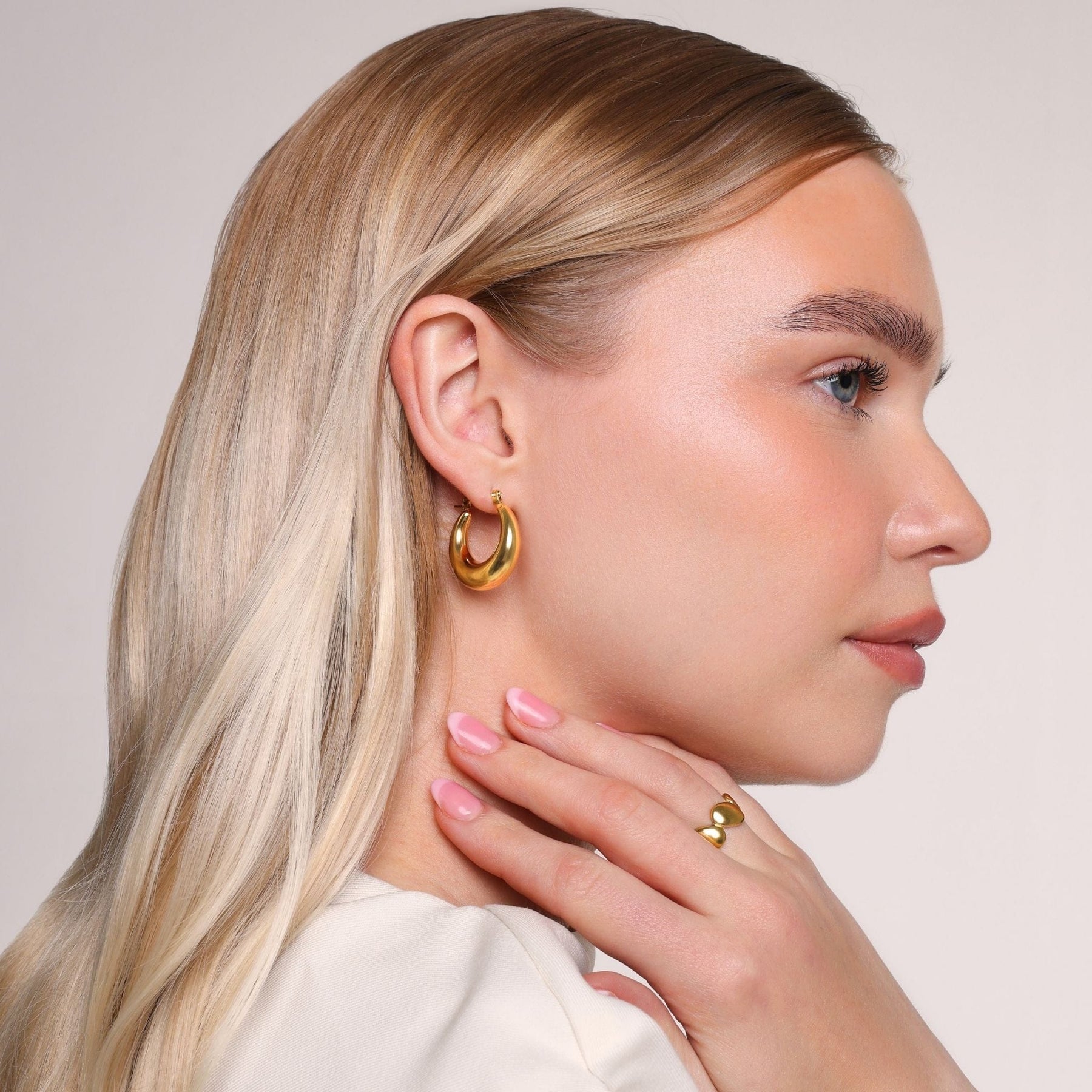 Bohomoon Stainless Steel Ana Hoop Earrings