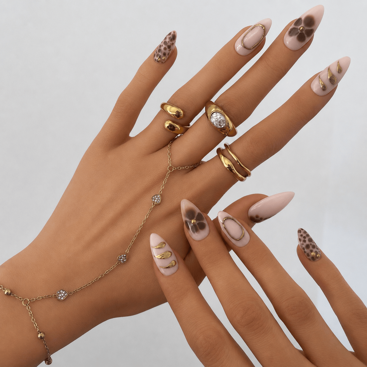 Bohomoon Stainless Steel August Hand Chain Bracelet