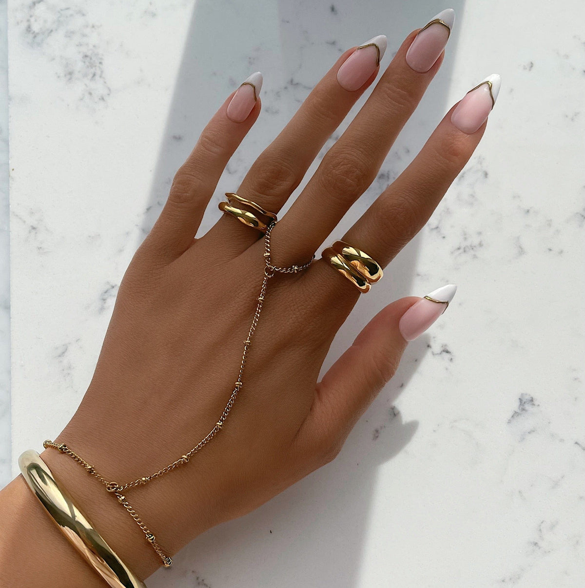 Bohomoon Stainless Steel Cate Hand Chain Bracelet