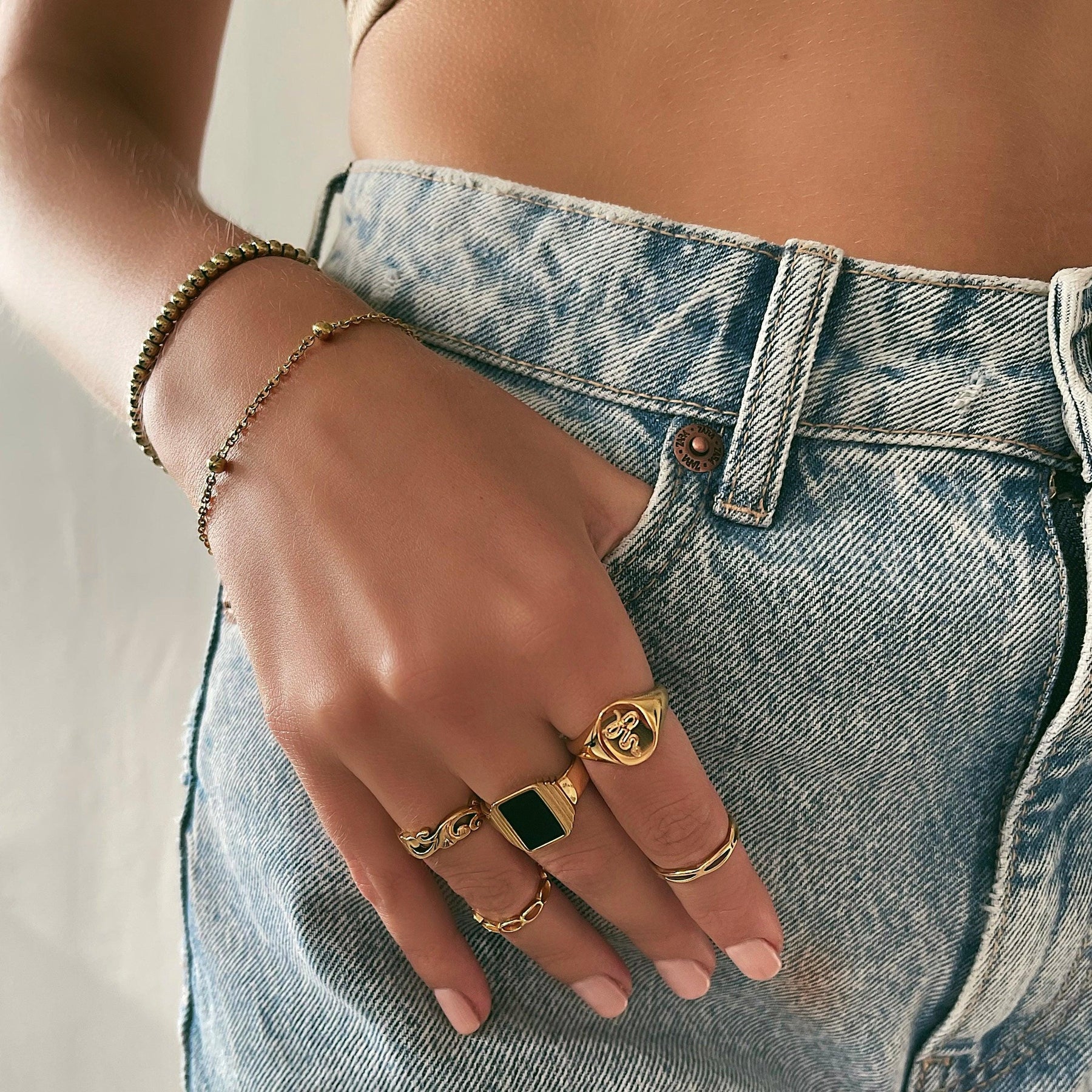 BohoMoon Stainless Steel Dainty Ball Bracelet