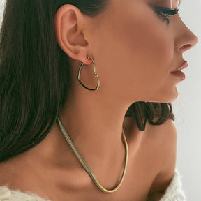 BOHOMOON Stainless Steel Heart Hoop Earrings