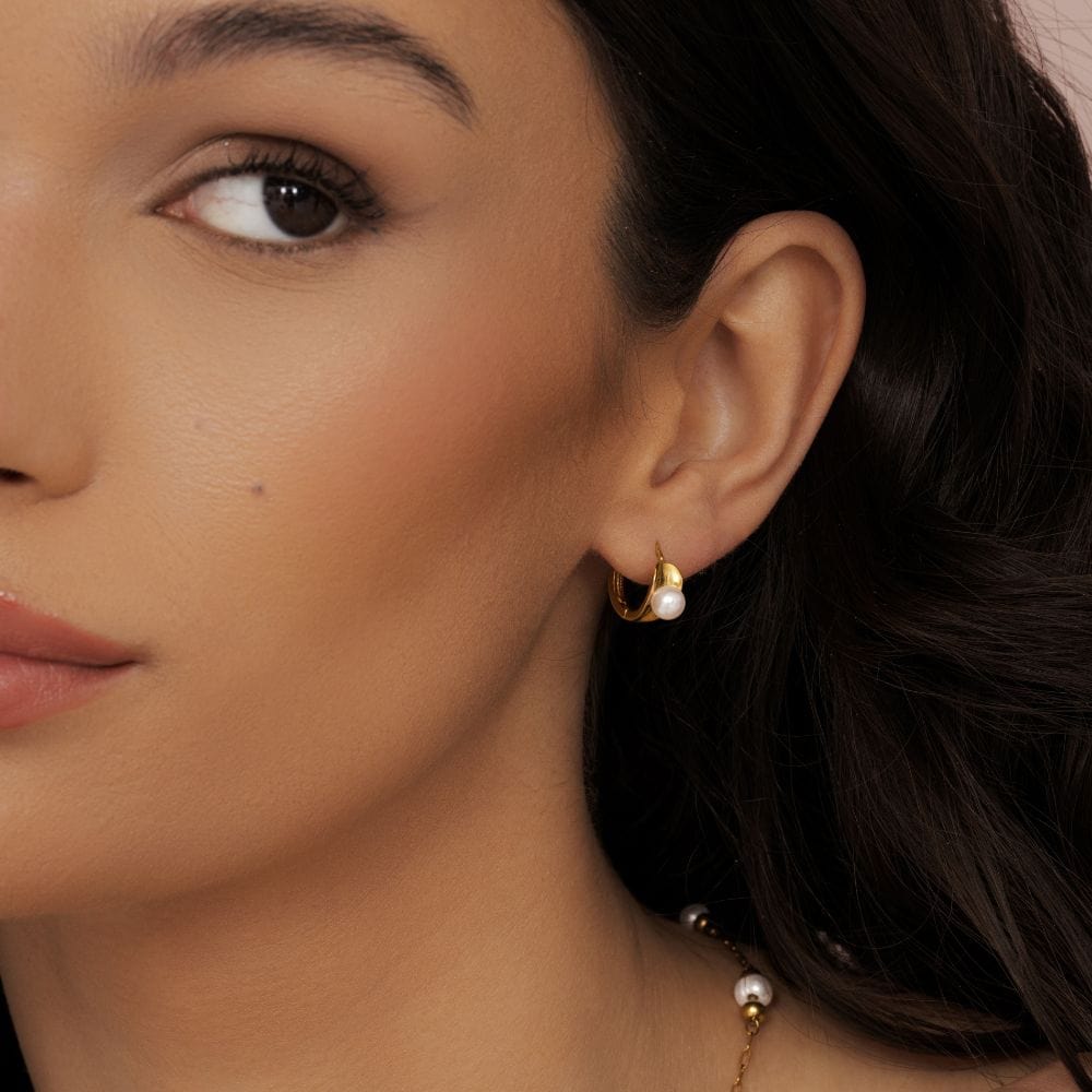 Bohomoon Stainless Steel Iris Pearl Hoop Earrings