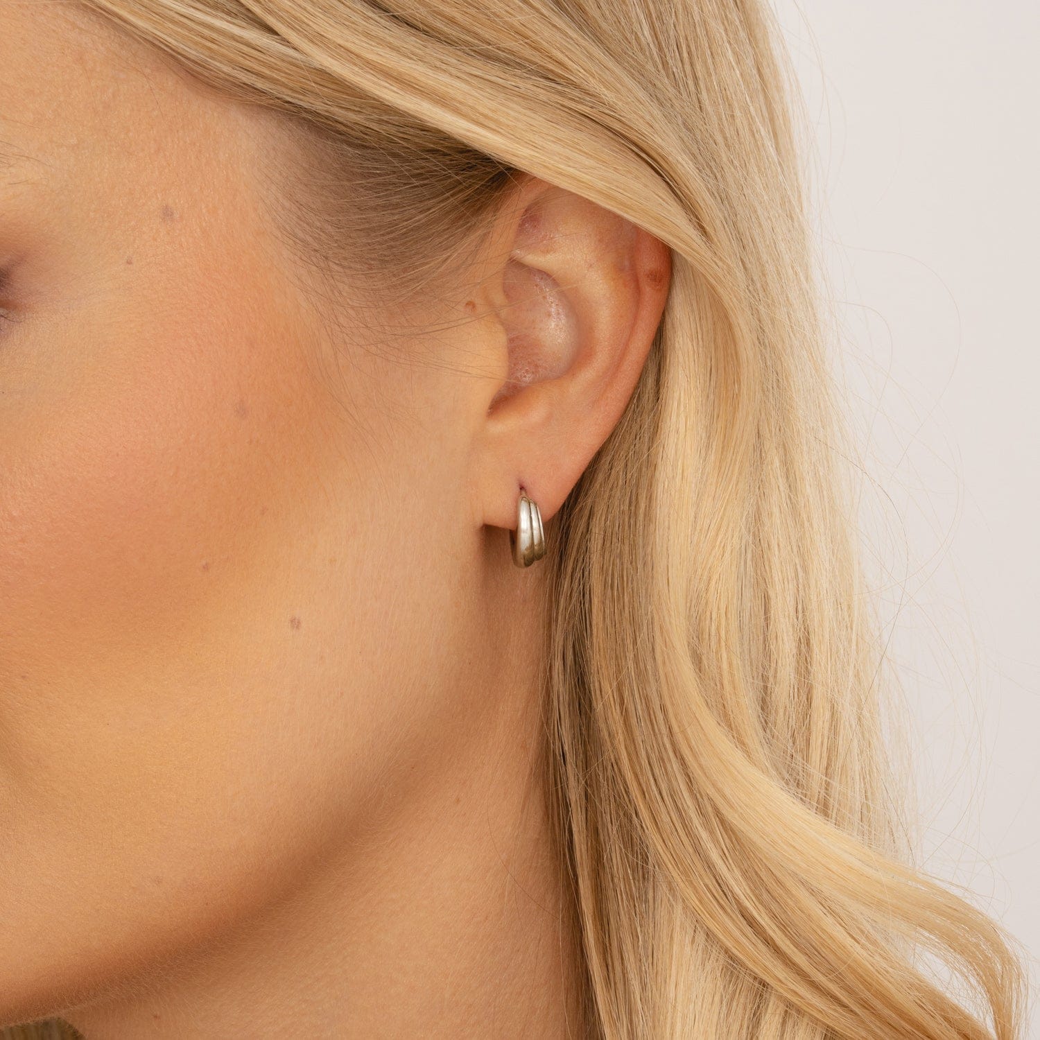 Bohomoon Stainless Steel Jacy Hoop Earrings