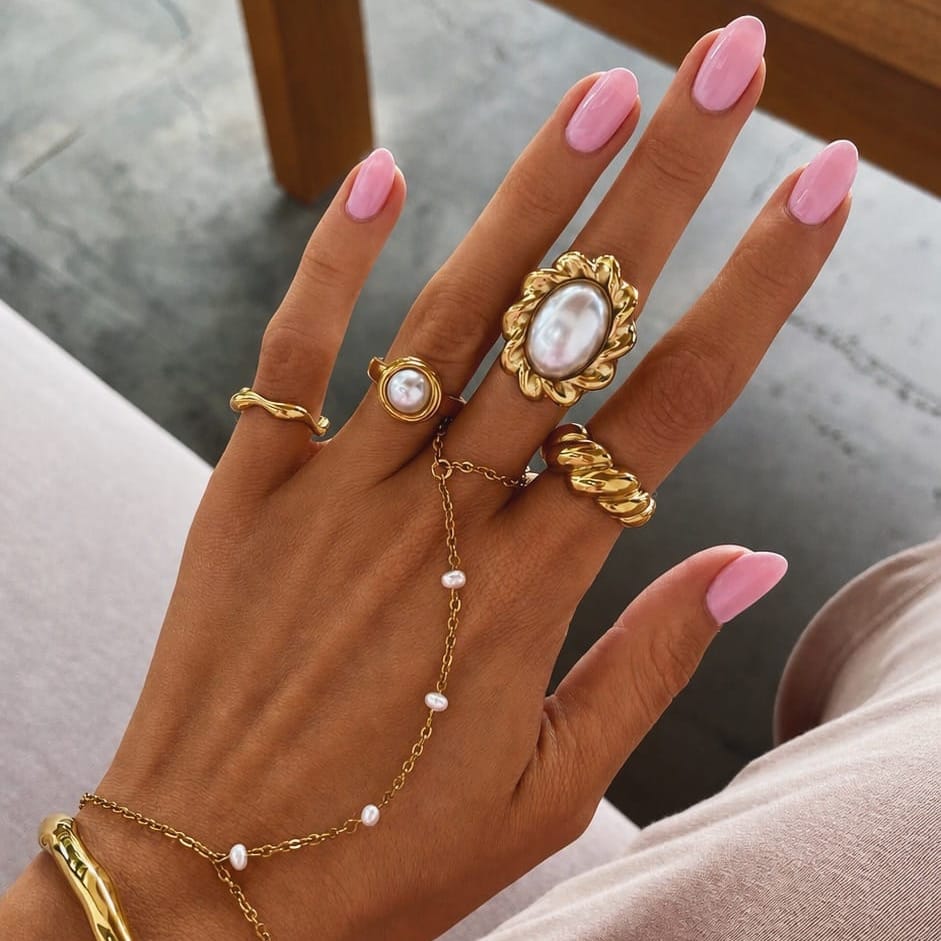 Bohomoon Stainless Steel Nico Pearl Hand Chain Bracelet