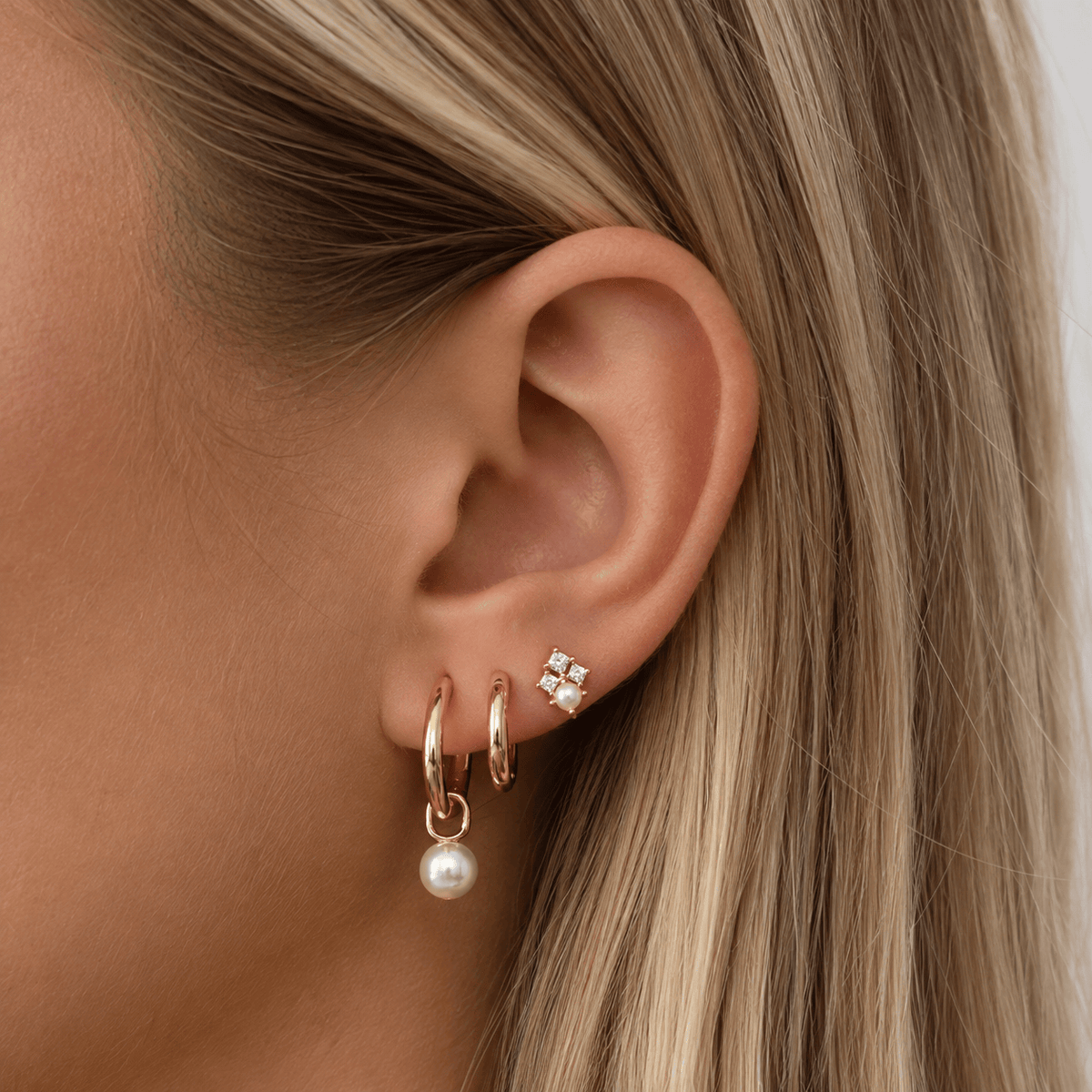 Bohomoon Stainless Steel Pia Pearl Hoop Earrings