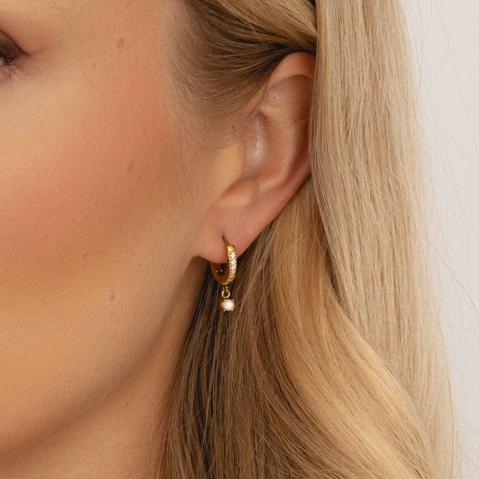Bohomoon Stainless Steel Priscilla Pearl Hoop Earrings