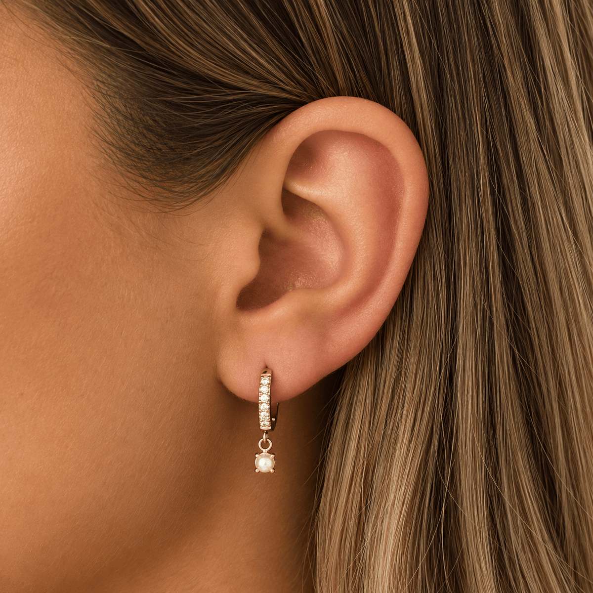 Bohomoon Stainless Steel Priscilla Pearl Hoop Earrings