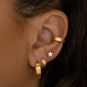 Bohomoon Stainless Steel Ridge Ear Cuff