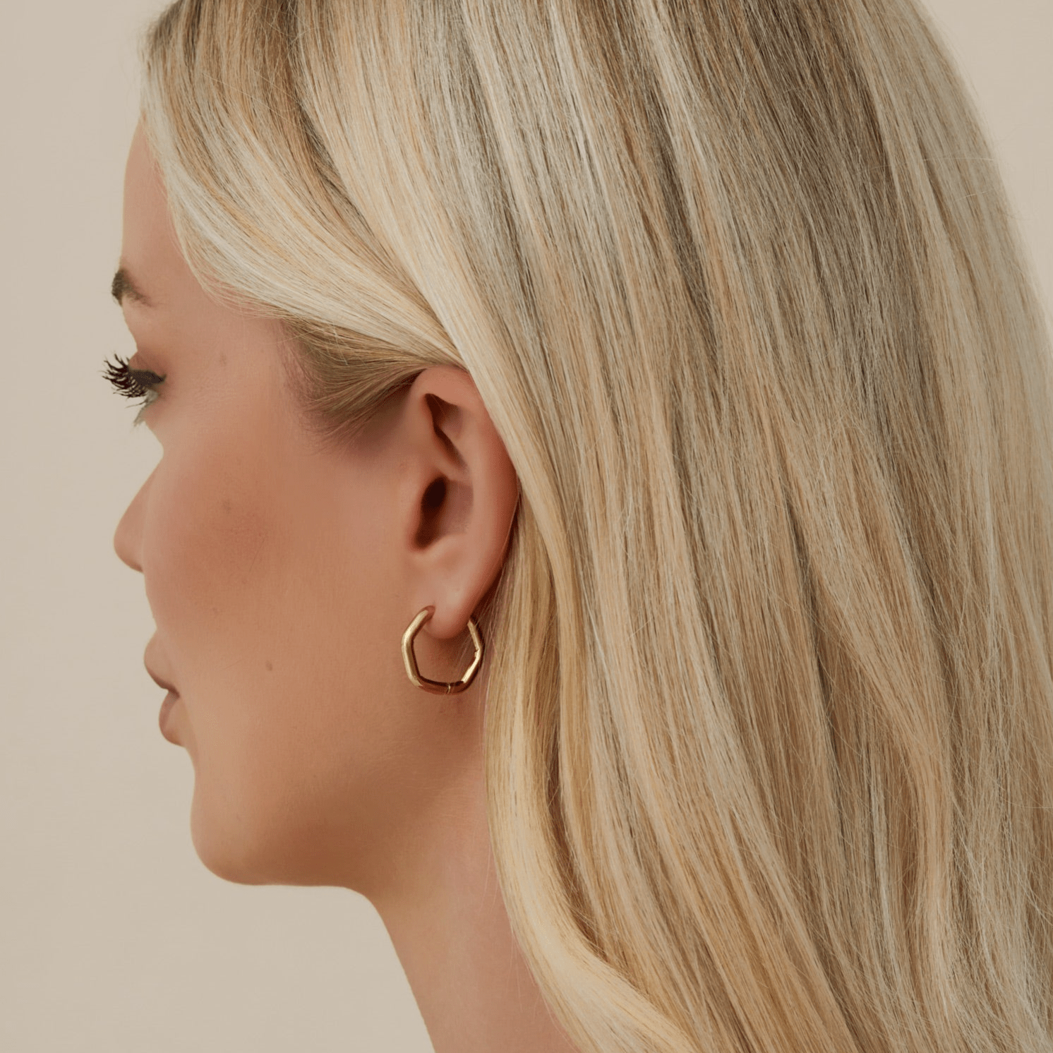 Bohomoon Stainless Steel Taylor Hoop Earrings