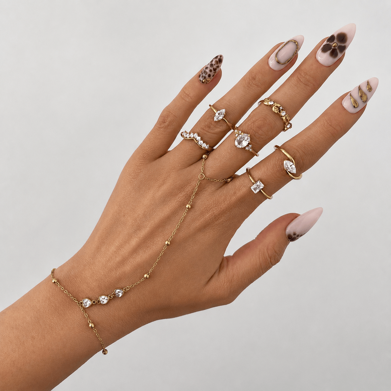 Bohomoon Stainless Steel Zelda Hand Chain Bracelet